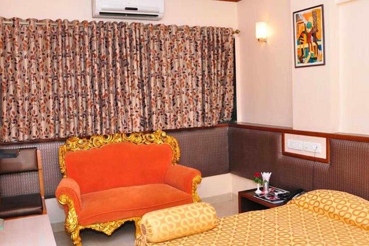 Hotel Siddhartha Bombay Exterior foto